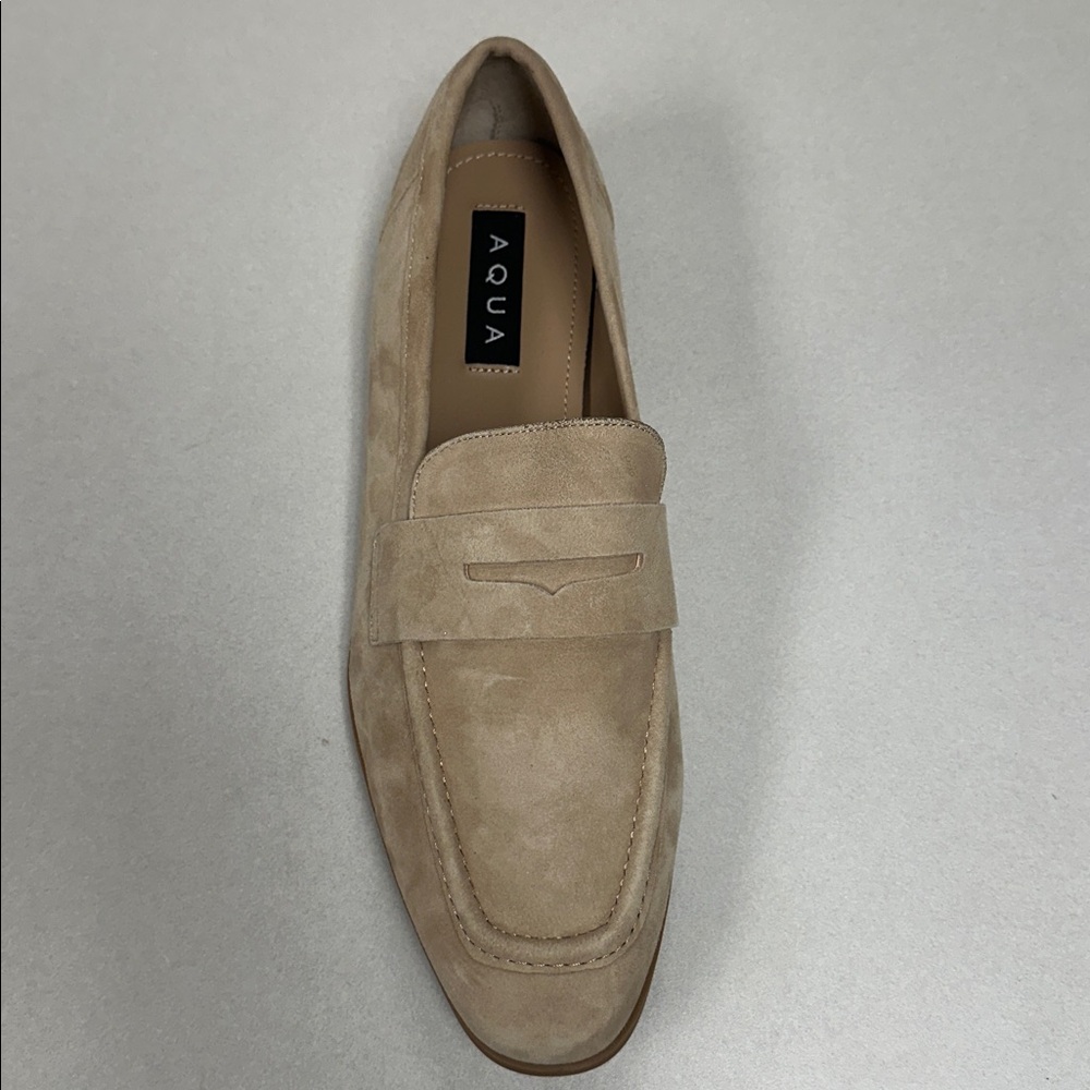 Aqua Nada Slip On Penny Loafer Flats Tan Suede Size 10 NWB - Picture 10 of 10